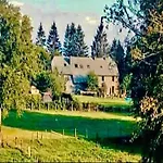 Cozy Holiday Home For 8 In Buellingen 펜션 *