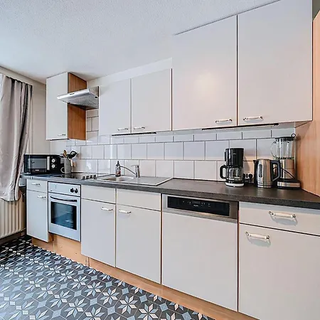 Cozy In Nature Fully Renovated In 2024 ビューリンゲン