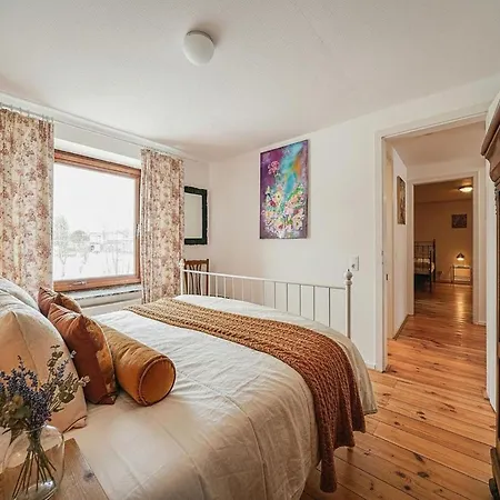 度假居 Cozy For 8 In *