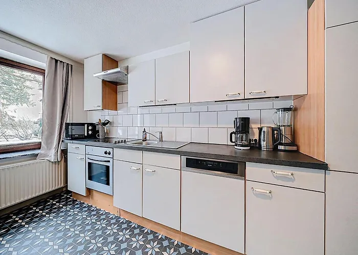 Cozy In Nature Fully Renovated In 2024 ビューリンゲン