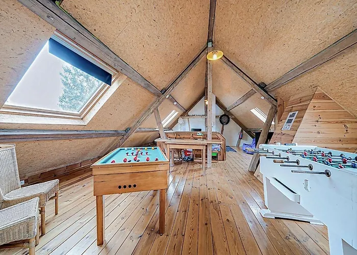 Cozy In Nature Fully Renovated In 2024 別荘 ビューリンゲン